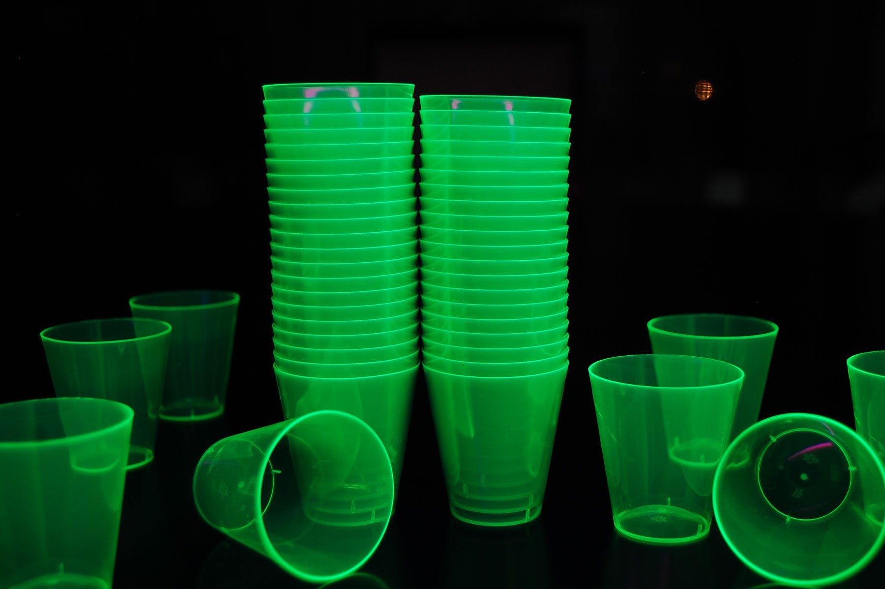 DirectGlow 2oz Neon UV Blacklight Reactive Glow Party Shot Glasses (200-Count, Green)