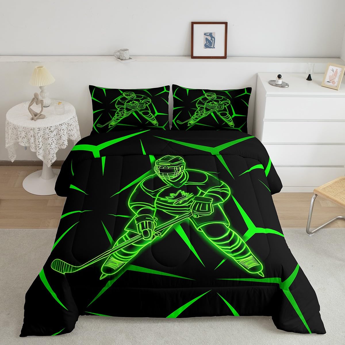 Manfei Ice Hockey Player Kids Comforter Set Toddler Size,Neon Geometric Triangles Lines Bedding Set,Boys Girls Room Decor,Winter Sports Gaming Down Comforter,Green Black Duvet Insert,1 Pillowcase