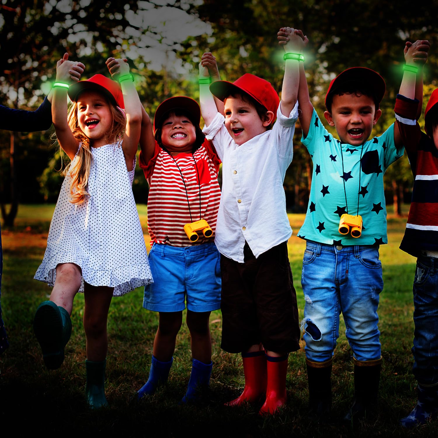 M.best 8pcs LED Light Up Bracelets Glow Flashing Wristbands Glow in The Dark Party Supplies for Wedding, Raves, Concert, Camping,Sporting Events, Party (Green)